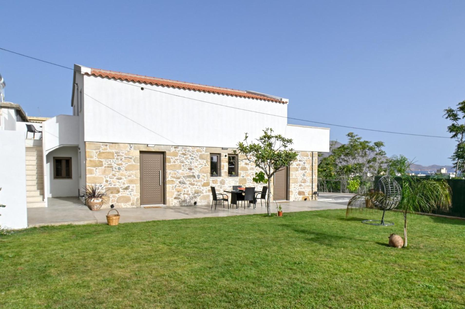 Eagle Bay Loft Lägenhet Kíssamos Exteriör bild