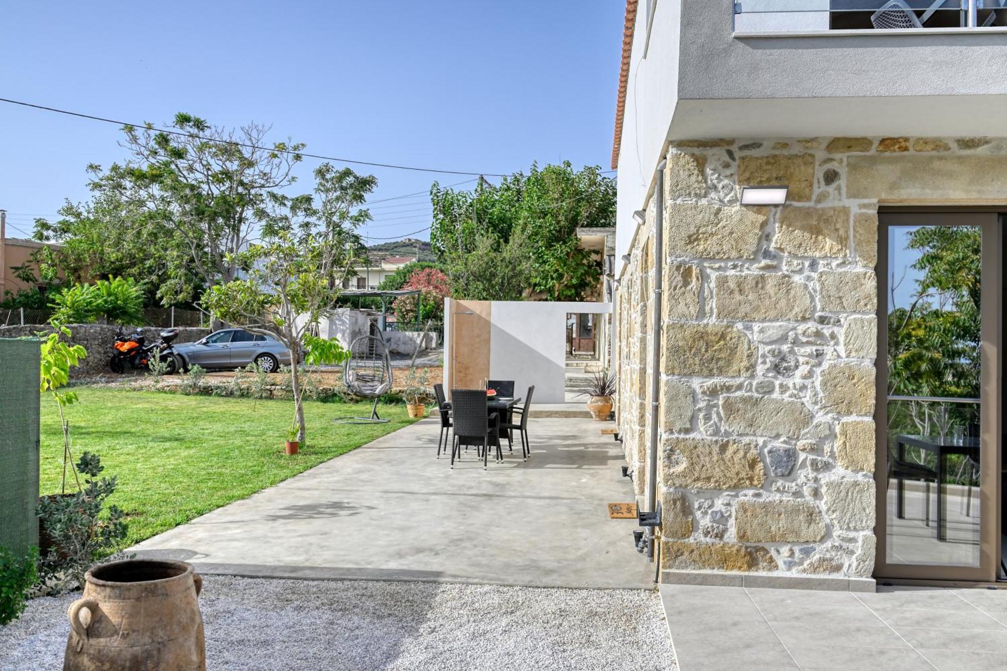 Eagle Bay Loft Lägenhet Kíssamos Exteriör bild