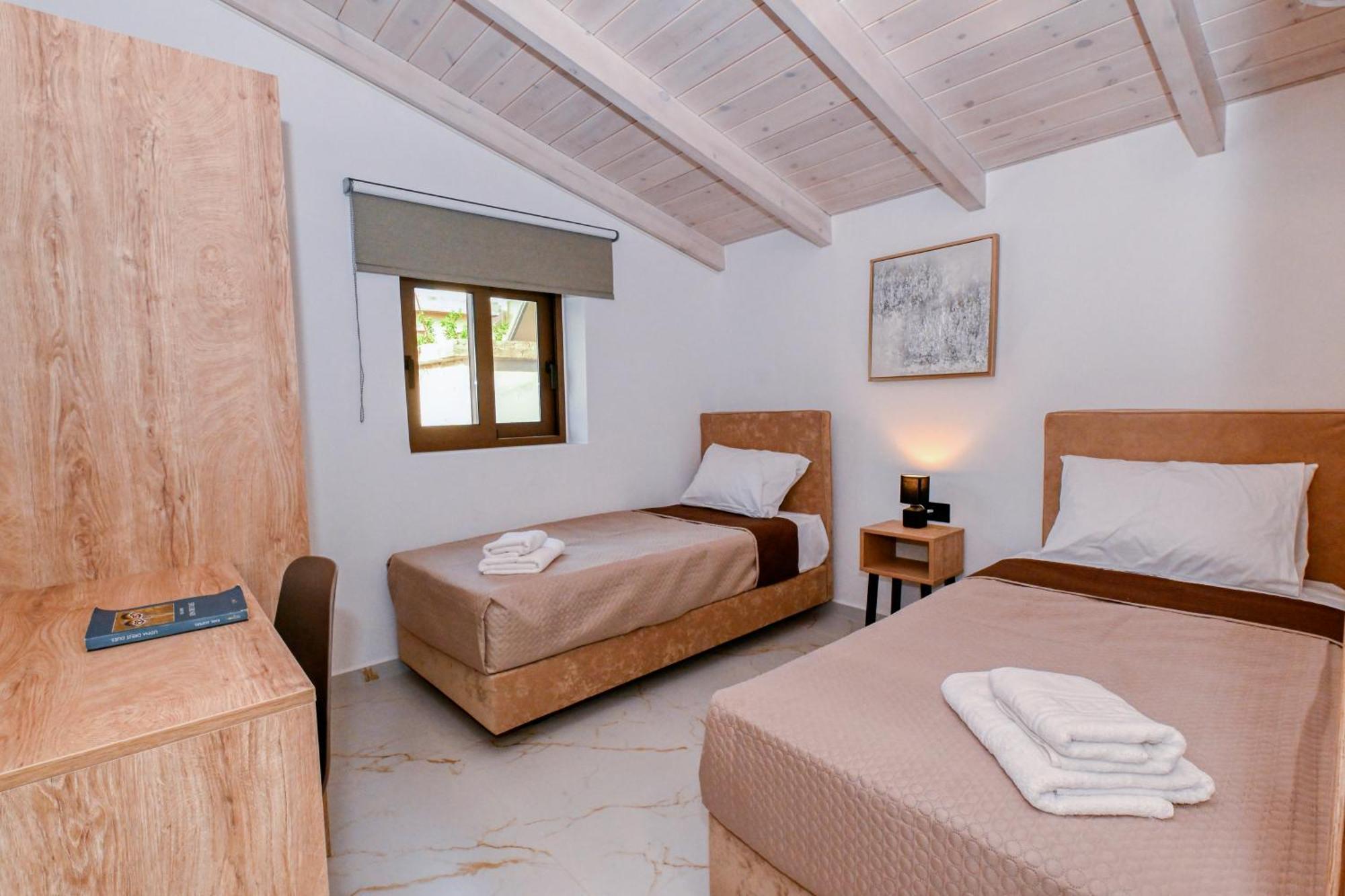 Eagle Bay Loft Lägenhet Kíssamos Exteriör bild