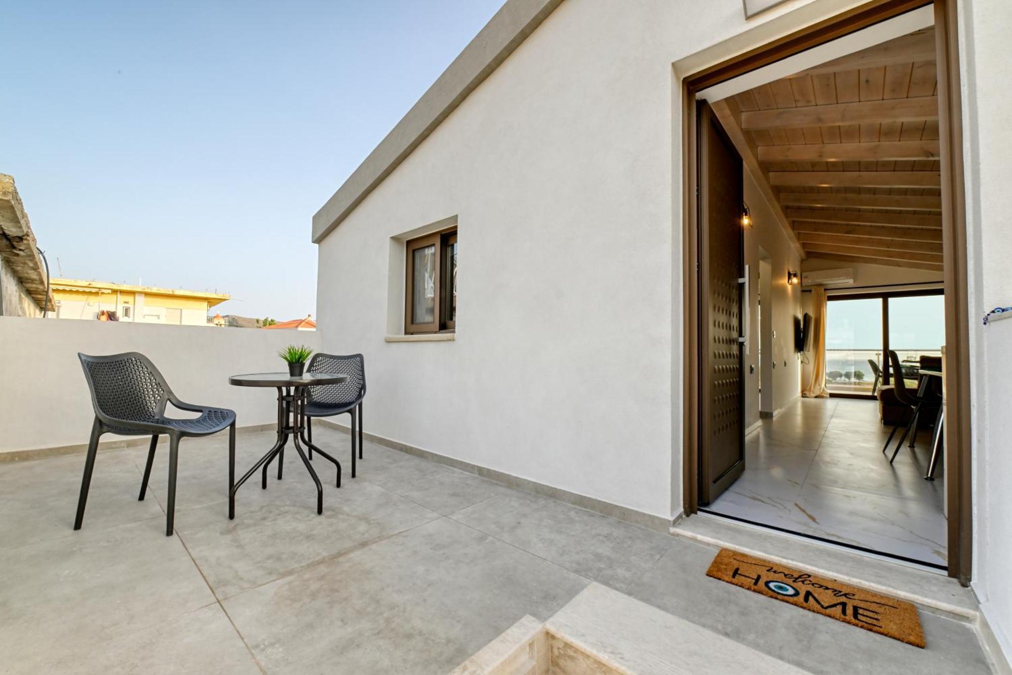 Eagle Bay Loft Lägenhet Kíssamos Exteriör bild
